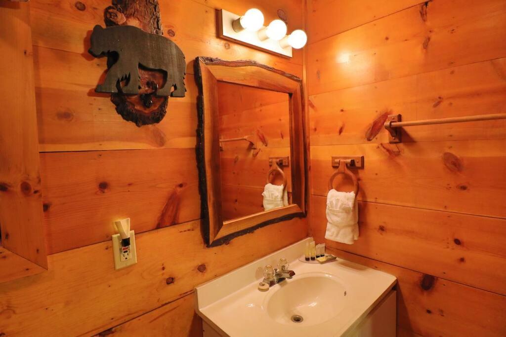 Alpine Mountain Sweetheart Cabin Jacuzzi #8 Helen Kültér fotó