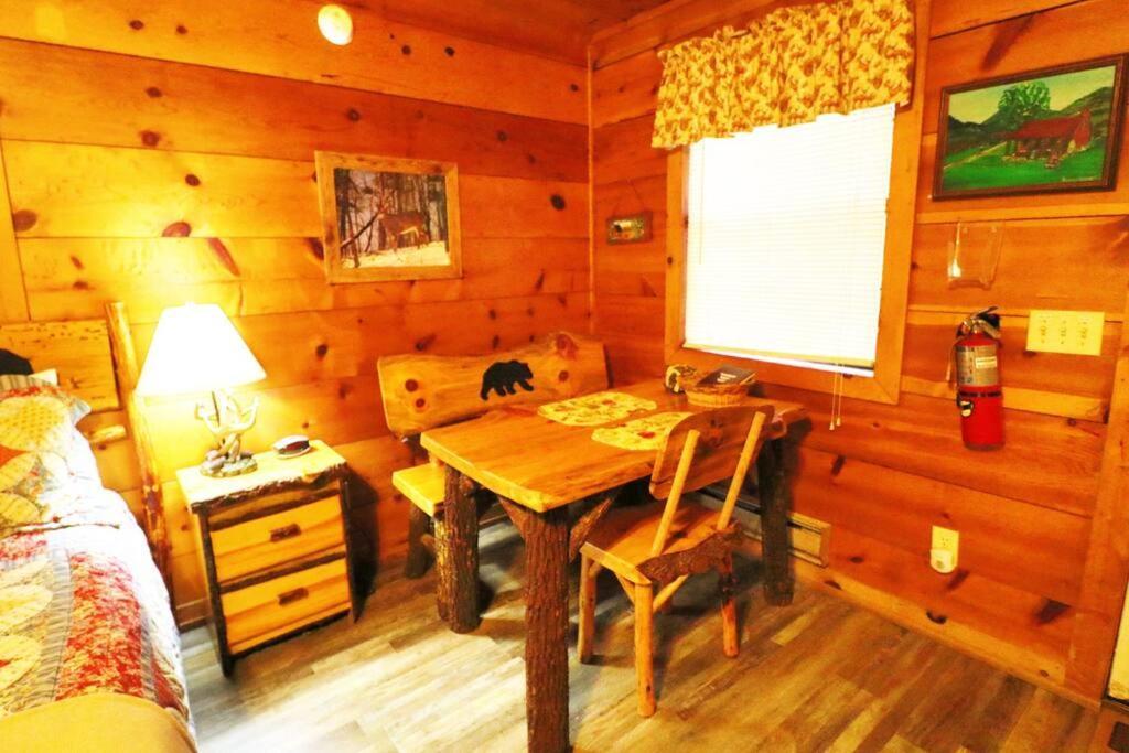 Alpine Mountain Sweetheart Cabin Jacuzzi #8 Helen Kültér fotó